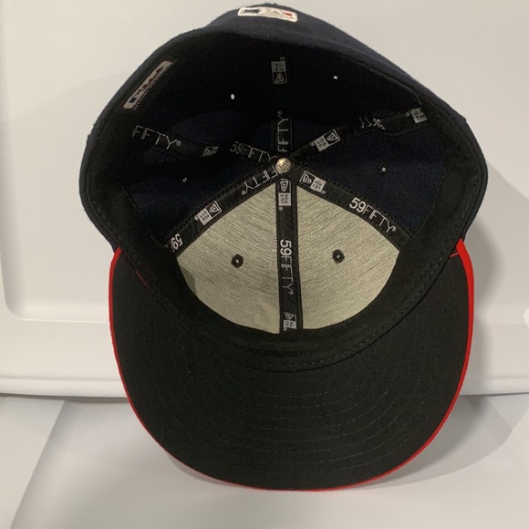 ATL Braves Fitted Hat - Picture 5 of 5